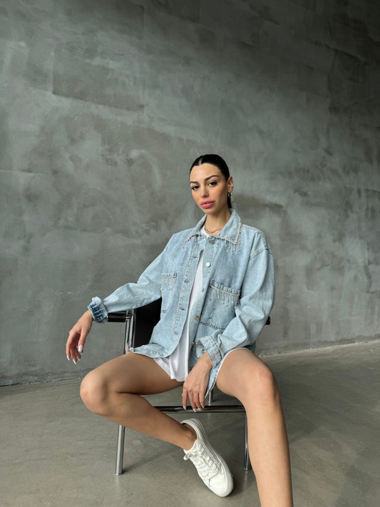 Embellished Denim Jacket for Women – Fringe Detail, Trendy Streetwear Layer