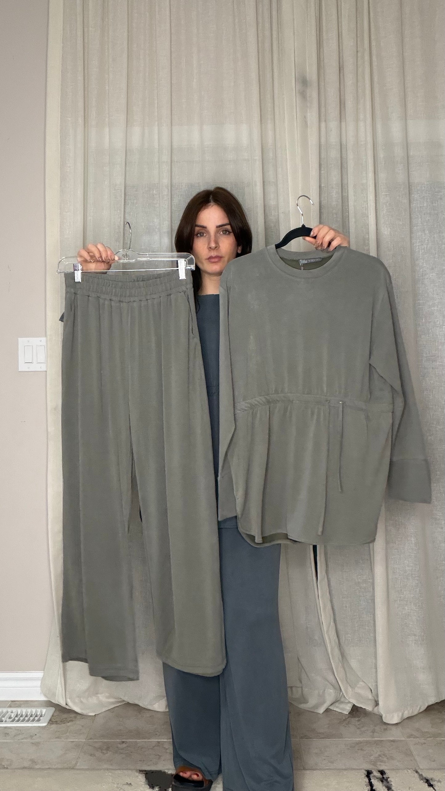 Two‑Piece Cotton Set with Built‑In Belt & Relaxed Fit