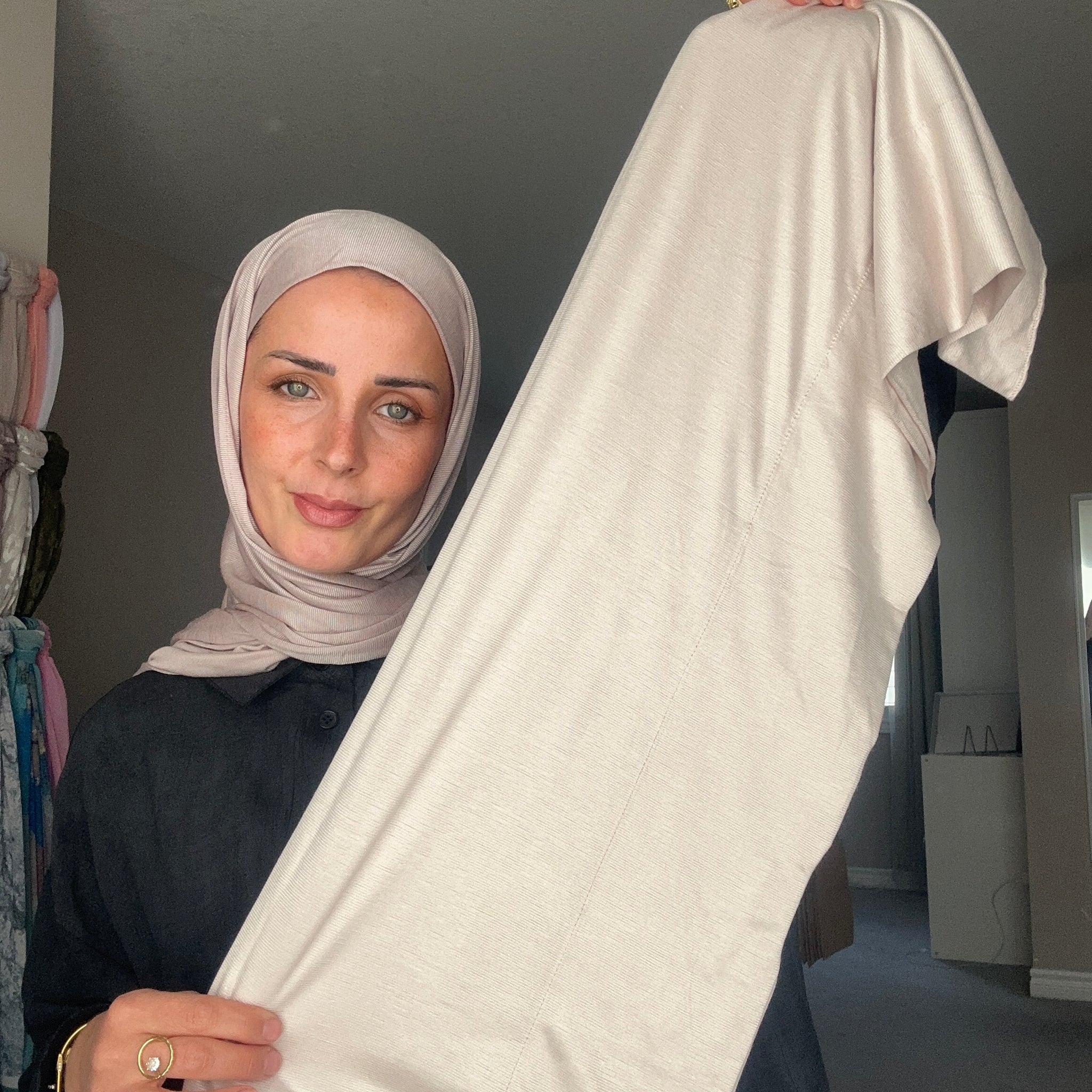 Textured Jersey Light Weight Breathable Hijab قطن إيطالي