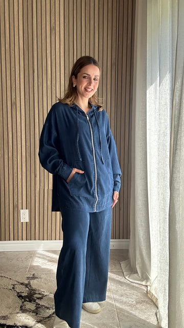 Soft Denim Lounge Set – Oversized Hoodie & Wide-Leg Pants