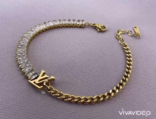 Elegant Gold and Crystal Chain Bracelet with LV Charm