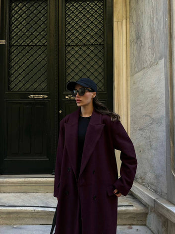 Modern Longline Coat – Street Style Meets Sophistication