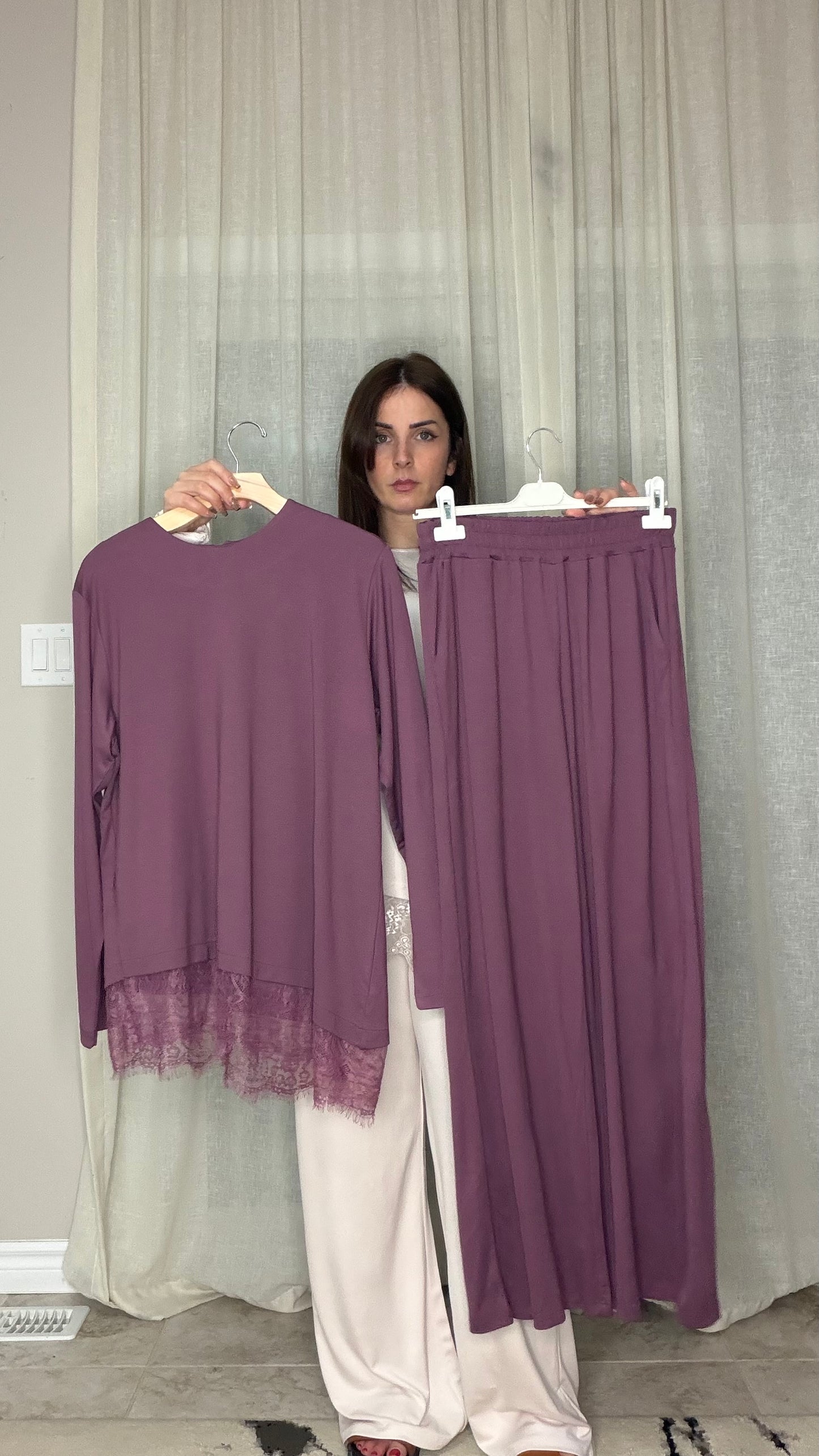 Two‑Piece Lace Cotton Set with Relaxed Fit