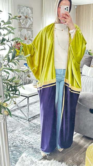 Velvet Becht Abaya with Embellished Trim – Refined Elegance