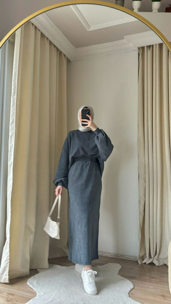 Women’s Oversized Top & Maxi Skirt Set – Modest Casual Co-ord