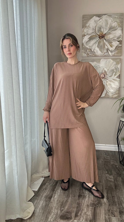 Pleated Modest Oversized Sandy Set الطقم السحري