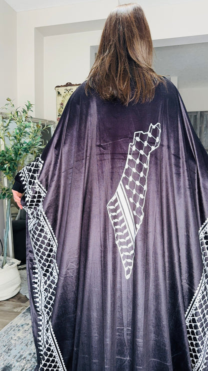Velvet Keffiyeh‑Print Statement Kimono بشت الحطة