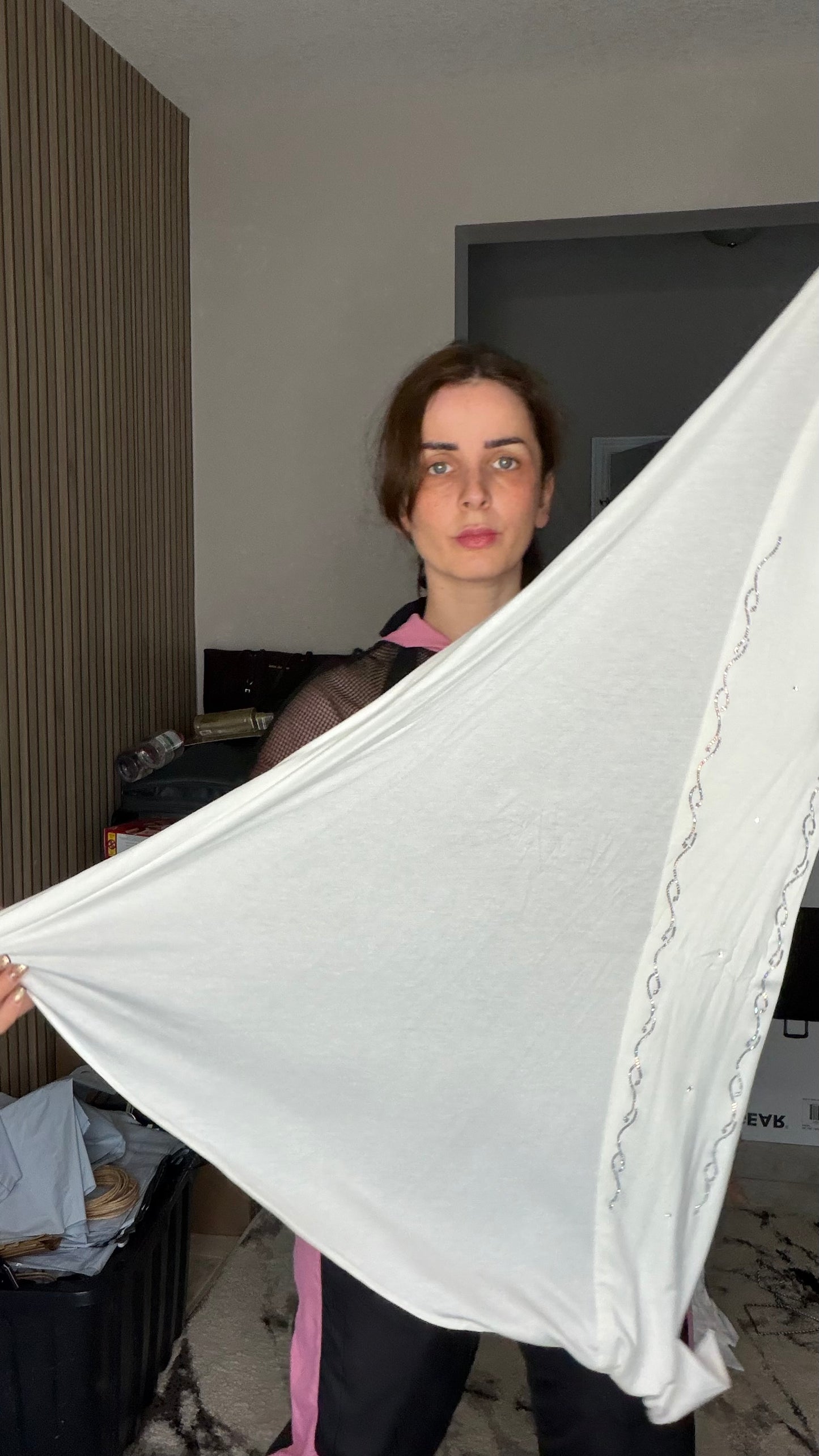 Triangle Travel Hijab