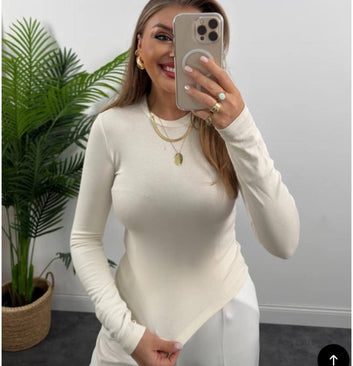 Fitted Long Sleeve Top for Women – Casual Everyday Essential