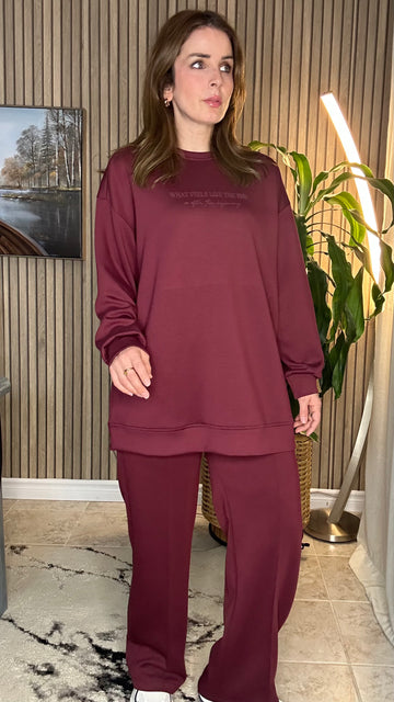 Ikoll Oversized Lounge Set with Statement Sweatshirt – Relaxed Fit & Streetwear Edge