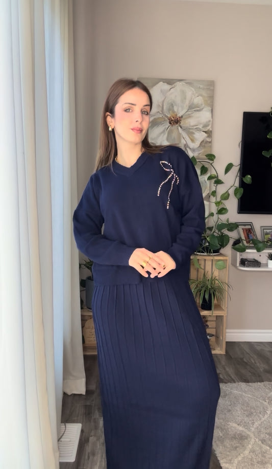Pleated Knit Skirt Set – Modest Style with Elegant Embellishment