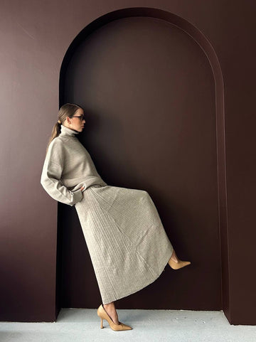 Pleated Knit Skirt – Modest Comfort with Timeless Elegance